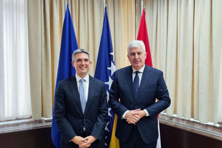 ISPLIVALI DETALJI SASTANKA SA “AMERIKOM”: Čović i Fleming na današnjem sastanku razgovarali su o…
