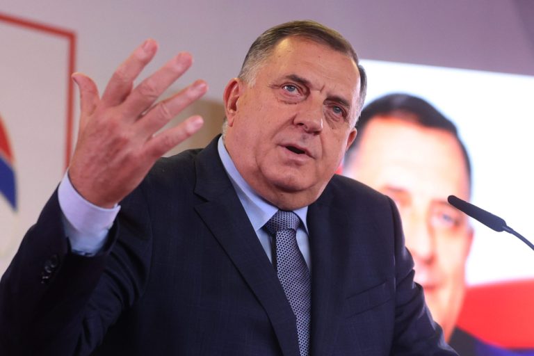 OPASNA PORUKA IZ BANJA LUKE: Dodik otvorio pitanje koje može promijeniti BiH