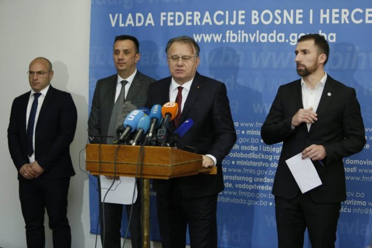 STIGLO UPOZORENJE PENZIONERA! Penzioneri preko Delića poslali poruku Nikšiću – zakon spreman za usvajanje?