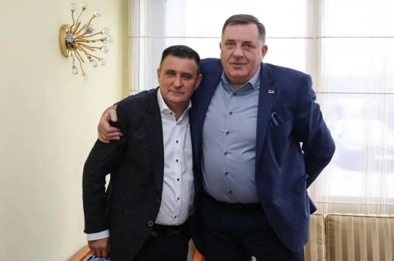 UNUTRAŠNJI POTRESI U SNSD-u: Nova smjena članova, izborni udar ili…