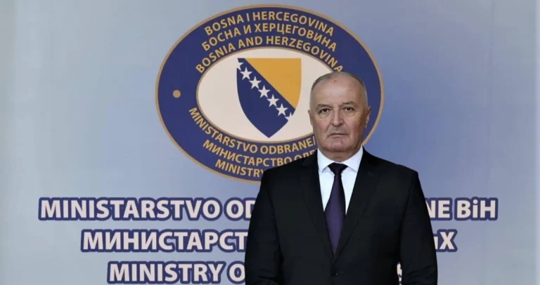 Bh. generali podržali ključni plan ministra Zukana Heleza“