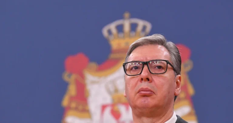 ZAHTJEV JE POSLAN: Da li će Tužilaštvo BiH raspisati potjernicu za Vučićem?