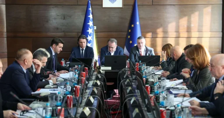 Lijepe vijesti za penzionere: Vlada FBiH donijela odluku o povećanju penzija, evo za koliko