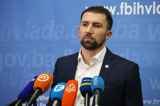 SAD JE I ZVANIČNO: Penzije u FBiH skaču drastično - evo kada i kako!