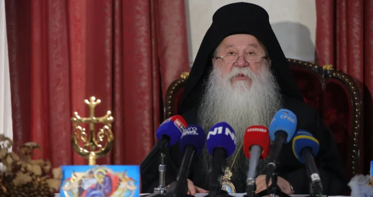VJERSKI SUKOB U JAVNOSTI: Mitropolit Hrizostom isprozivao ef. Cerića, evo šta je izjavio