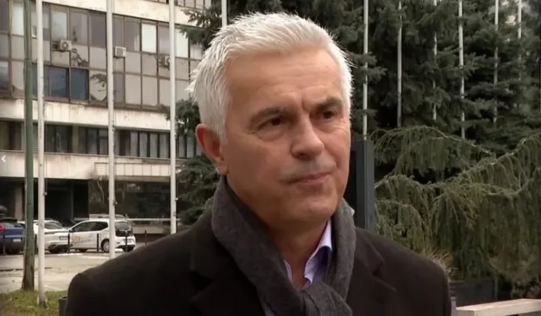 Direktor Hayata viđen ispred poslovnice BH Telecoma, evo šta je poručio…