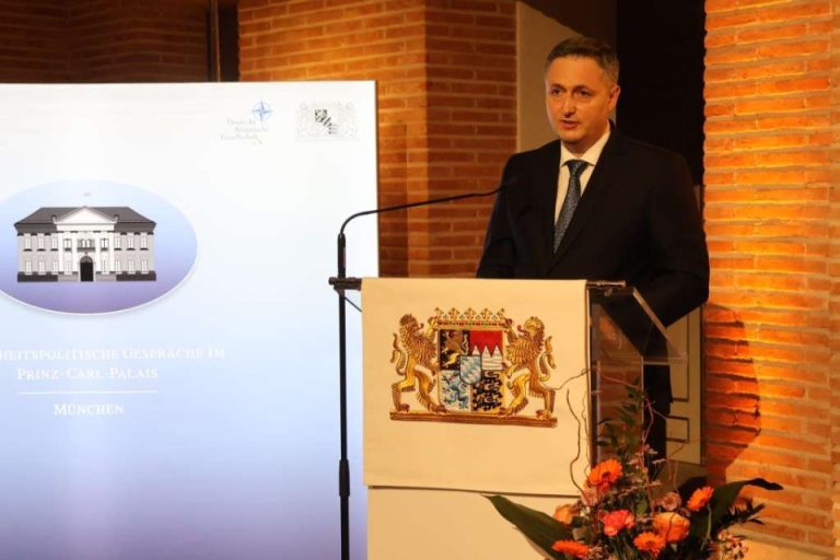 ODJEKNUO U MÜNCHENU: Separatistički režim u RS dominantno podržan iz Moskve – evo šta je rečeno