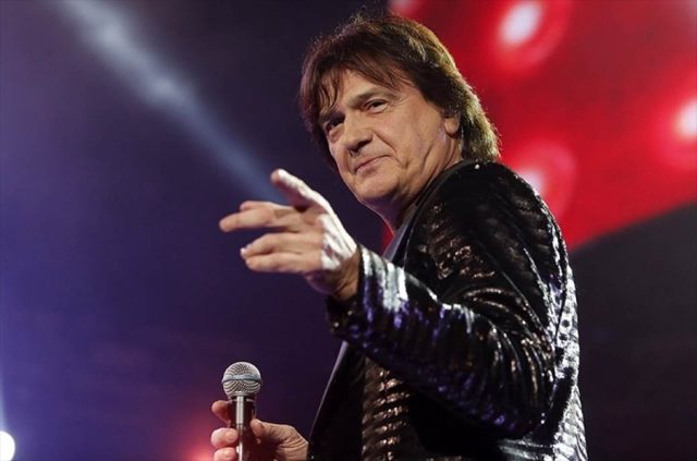 EKSPLOZIJA U BEOGRADU: Na dom Zdravka Čolića bačena bomba - uviđaj u toku!