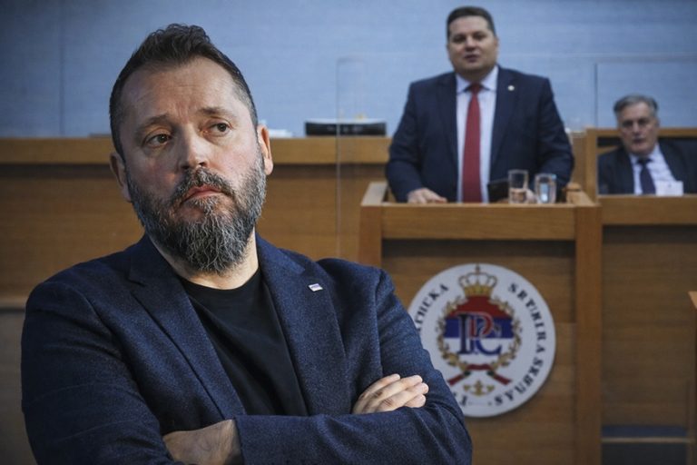 DRAGAN BURSAĆ OTKRIVA: Plan vlasti u RS-u izazvao šok, sve žele završiti do kraja godine