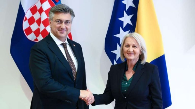 SKANDAL U NAJAVI: Plenković i Krišto potpisuju ugovor