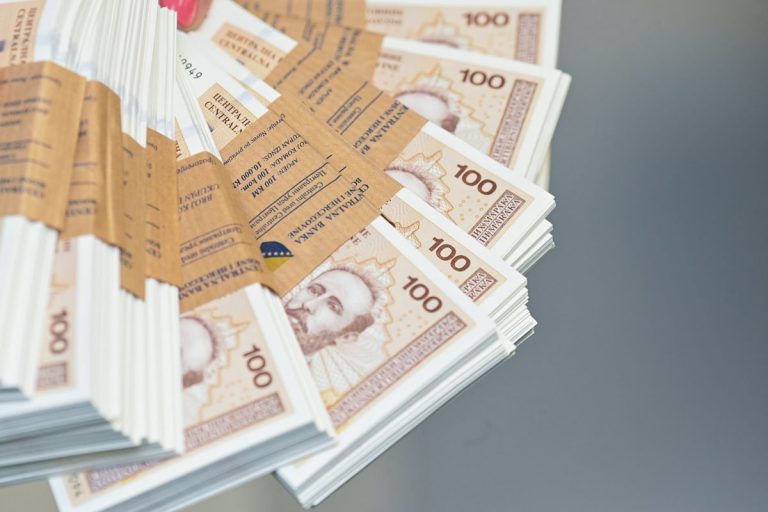 TEŽAK FINANSIJSKI POTEZ: Republika Srpska ide u novo veliko zaduženje