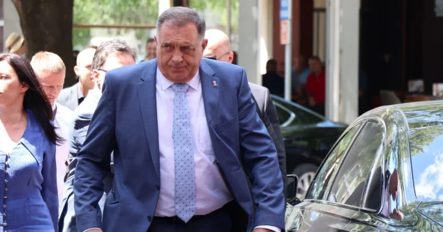 DODIK PONOVO PODIGAO PRAŠINU: Izjavom nakon sastanka s Čovićem uzburkao javnost