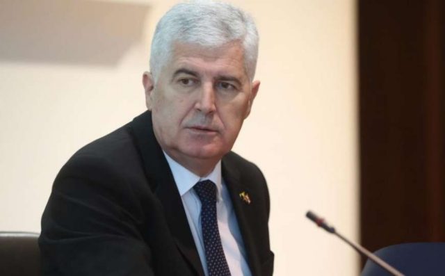 ČOVIĆ SE OGLASIO POVODOM 11. JULA: Njegova poruka izazvala brojne reakcije