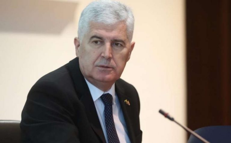 ČOVIĆ SE OGLASIO POVODOM 11. JULA: Njegova poruka izazvala brojne reakcije