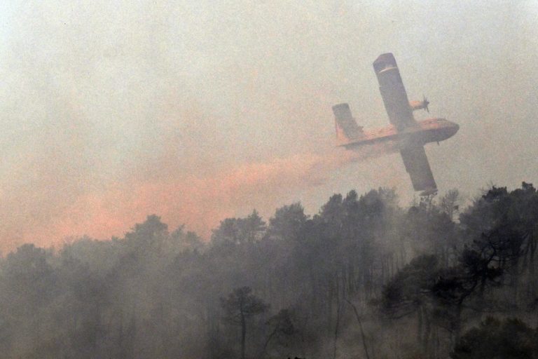 Novi požari u Hrvatskoj: Požar iz BiH prešao granicu, vatrogasci cijelu noć branili kuće