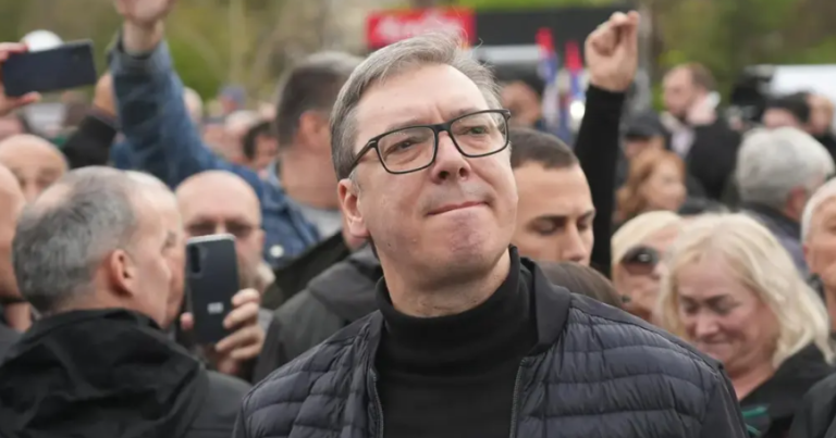 Sahrana zločinca Mladića Srbiju bi mogla skupo koštati, Vučić zaboravio na jedan dokument