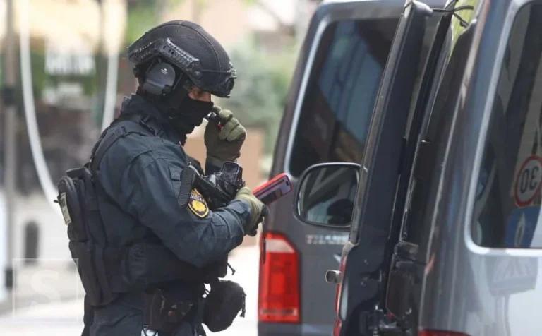 DRAMA U BiH: Dignuti su svi dostupni policijski službenici, evo šta se dešava