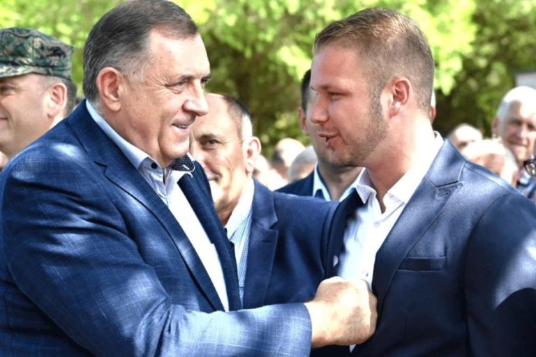 UZBUNA U REPUBLICI SRPSKOJ: Pozicije unaprijed dogovorene? Raspodjela vlasti?