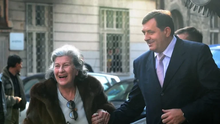 DODIK PREŠAO GRANICE: Evo šta Plavšić spremaju u Banjoj Luci